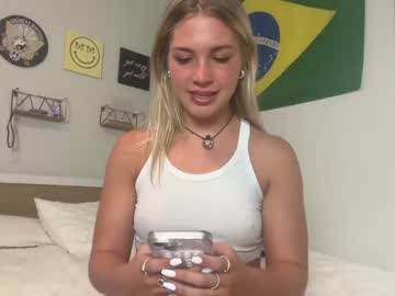 girl
        lovecayaxo cam image #3769172