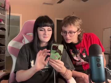 couple
        ivyminxxx cam image #5465073