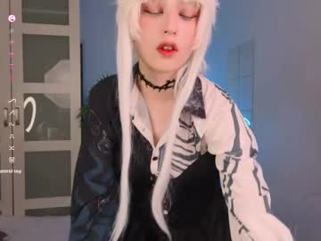 girl
        yonakatsurai cam image #5655297