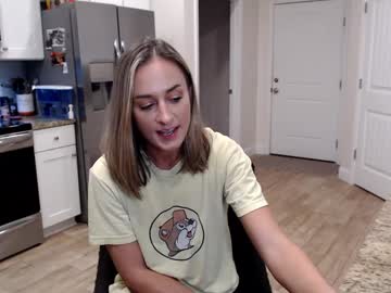 girl
        holihurricane cam image #6384637