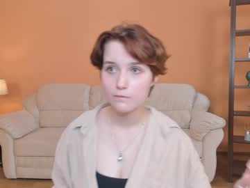 girl
        evangeiinia cam image #2173032