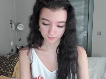 girl
        angel_am cam image #3191603