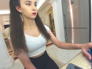 girl
        ehotlovea cam image #399274