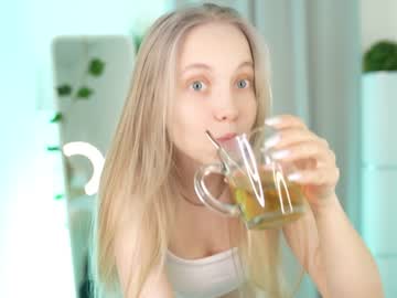 girl
        appr0ved cam image #3383066