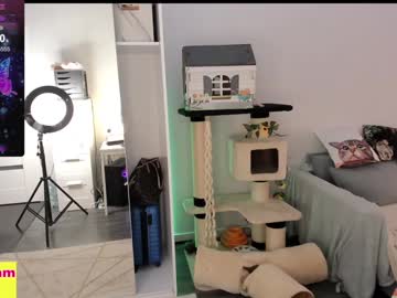 girl
        mermaidrozalia cam image #4287149
