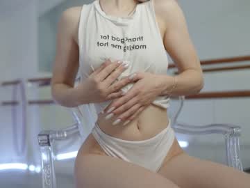 girl
        appr0ved cam image #3319966