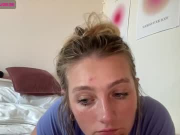 girl
        missirea cam image #2295066