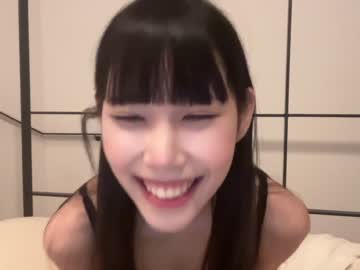 girl
        yuna_japan cam image #3647918