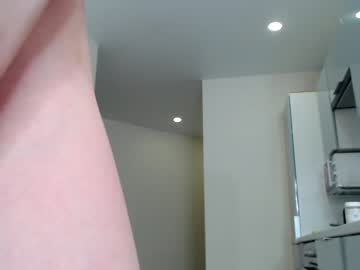 girl
        sweetpulse_ cam image #443862