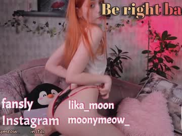 girl
        lika_moon cam image #1643498