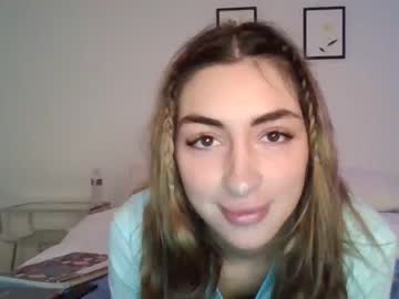 girl
        alexusxsky cam image #1860282