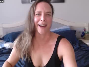 girl
        bluexstacey cam image #6557028