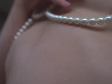 girl
        bibi_it_is cam image #1063722