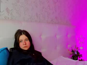 girl Live Cam Girls Love To Strip Naked For Their Viewers with wendy_sm1le