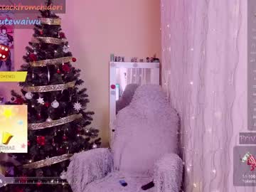 girl
        yourcutewaifu cam image #3132509