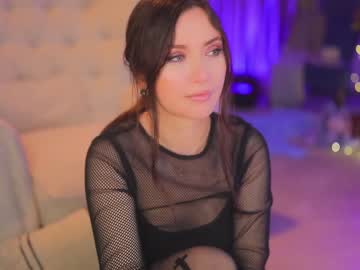 girl
        _1s___ cam image #1406076