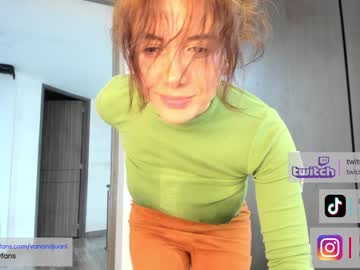 girl
        vanandjuani cam image #1392146