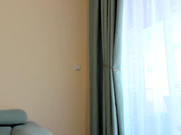 girl
        elaanna cam image #6155975