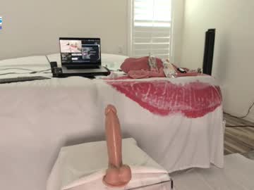 girl
        naughtyobsessions cam image #6253417