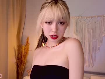 girl
        y_u_m_i_k_a cam image #1581895