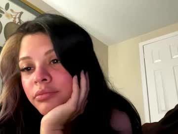 girl
        sirenwhispers cam image #5602426