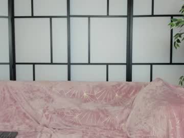 girl
        fetish_life cam image #3183147