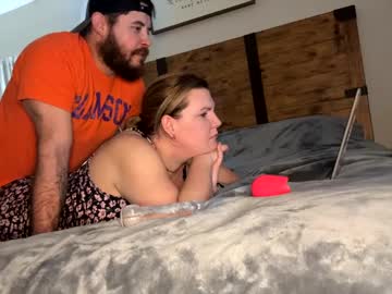 couple
        cpl_nxt_dr_fl cam image #5077336