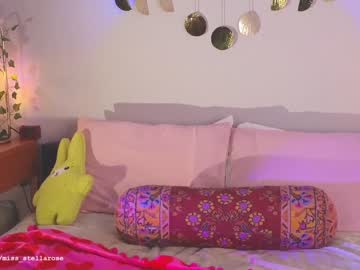girl
        _stella_rose_ cam image #709942