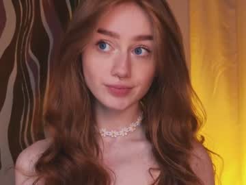 girl
        lizzy_blaze cam image #2857818