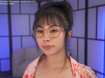 girl
        gigi_ulala cam image #3704970