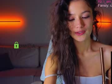 girl
        crazzy_cherry cam image #6733484