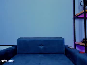girl
        amazing_roxana cam image #528351