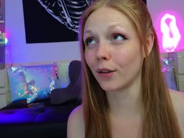 girl
        daphnemadison cam image #6835890
