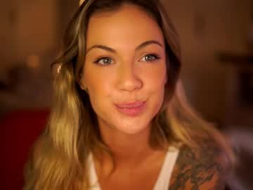 girl
        melodymate cam image #4469803