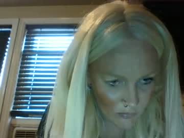 couple Live Cam Girls Love To Strip Naked For Their Viewers with bunny_monroe34