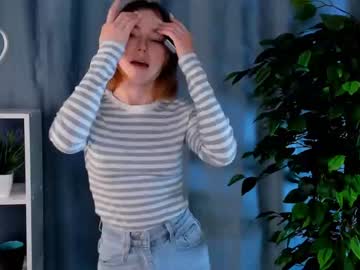 girl
        oliviahurleye cam image #3125091