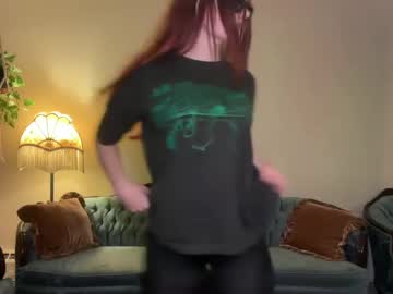 girl
        ronniestrange cam image #5271564