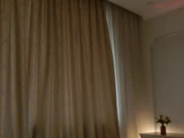 girl
        lynnalltop cam image #6652612