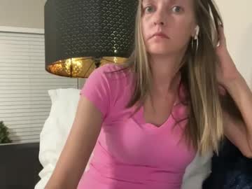 girl
        toriryann23 cam image #1962343