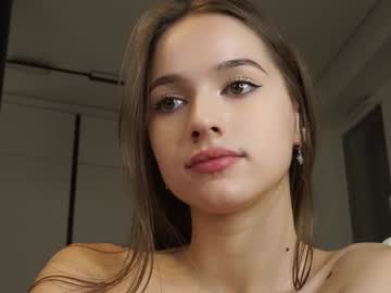 girl
        hecola cam image #5110971