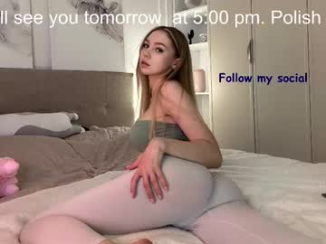 girl
        avroramy cam image #6591928