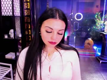 girl
        alma_pearl cam image #4051490