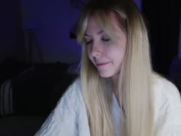 girl
        cassy_cum cam image #3184476