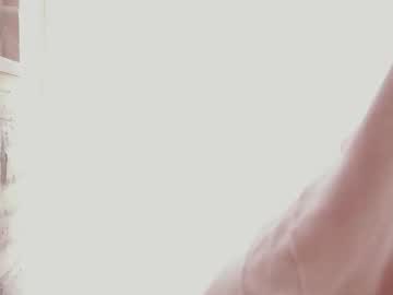 girl
        clementine__ cam image #4575997