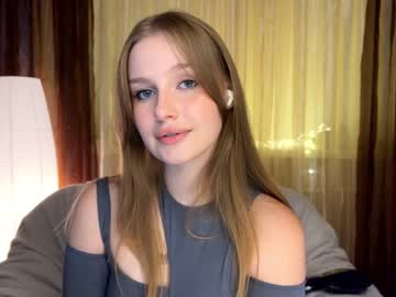 girl
        cute_siberian_girl cam image #2479174