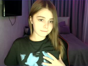 girl
        tripleprinces cam image #341634