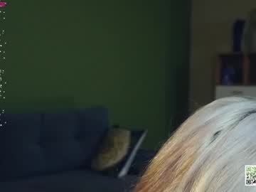 girl
        audreycarvin cam image #4729481