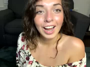 girl
        straightoutthetrailer cam image #4251498