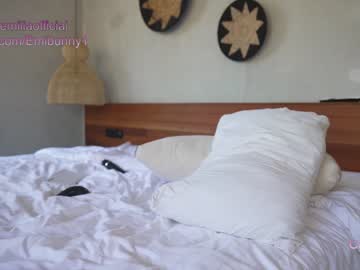 girl
        emilia98xxx cam image #1765517