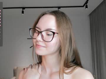 girl
        gemmacockayne cam image #4874086